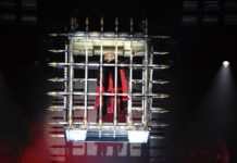 Neben herabfahrenden Käfigen und Wendeltreppen, aufsteigenden Podesten, allerlei Kreuzen, kalkulierten Provokationen und der wohl besten Choreografie seit der 'Blonde Ambition'-Tour vor 25 Jahren begeistert Madonna ihre Zuschauer auf der aktuellen Tour mit fröhlichem Auftreten und jeder Menge Interaktion.